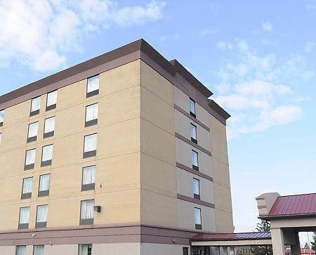 Days Inn By Wyndham Calumet Park Екстериор снимка