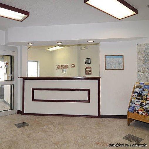 Days Inn By Wyndham Calumet Park Екстериор снимка