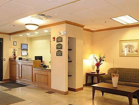 Days Inn By Wyndham Calumet Park Екстериор снимка