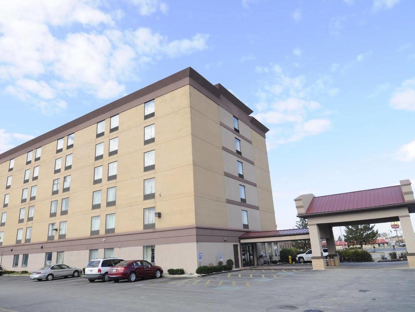 Days Inn By Wyndham Calumet Park Екстериор снимка