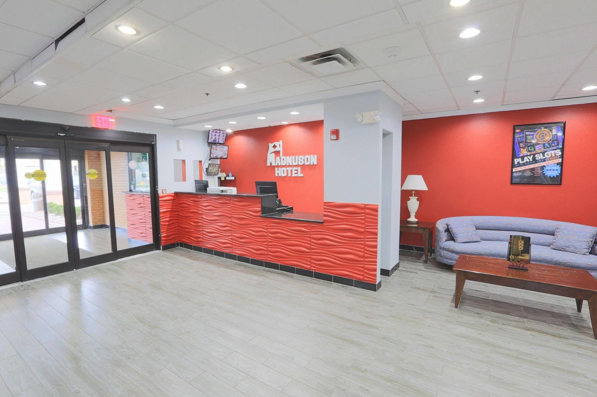 Days Inn By Wyndham Calumet Park Екстериор снимка